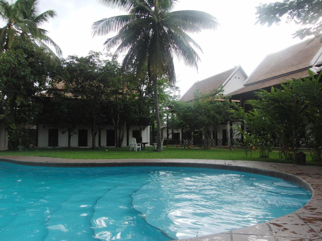 แคปิตัล โฮเต็ล Hotel หลวงพระบาง ภายนอก รูปภาพ