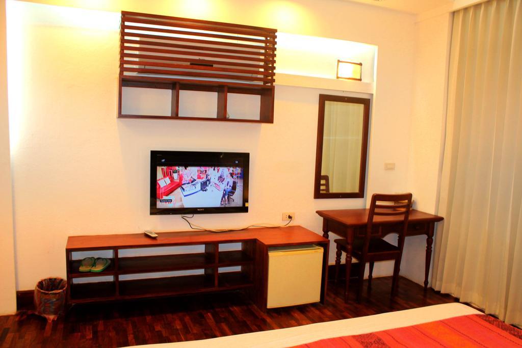 แคปิตัล โฮเต็ล Hotel หลวงพระบาง ภายนอก รูปภาพ